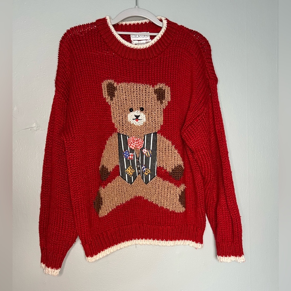 Color Cues Red Teddy Bear Hand Knitted‎ pull over knit sweater Grannycore